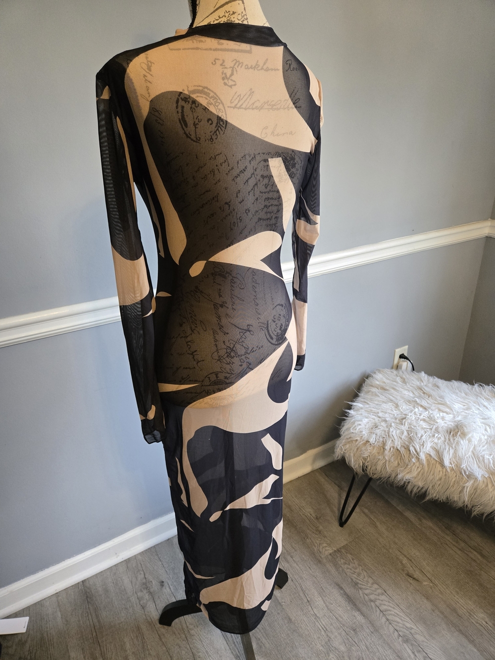 See through Maxi Dress in Beige and Black - Picture 5 of 5